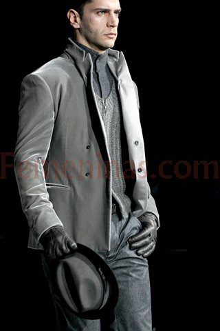Prendas masculinas elegantes para los hombres que gustan de la elegancia y la modernidad